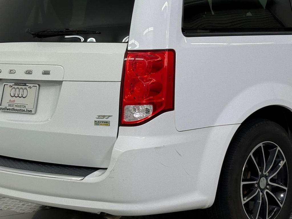 used 2018 Dodge Grand Caravan car, priced at $7,999