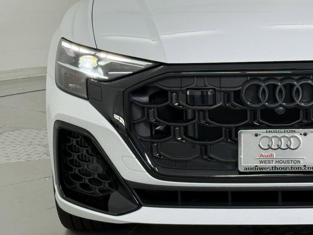 new 2025 Audi Q8 car, priced at $81,621