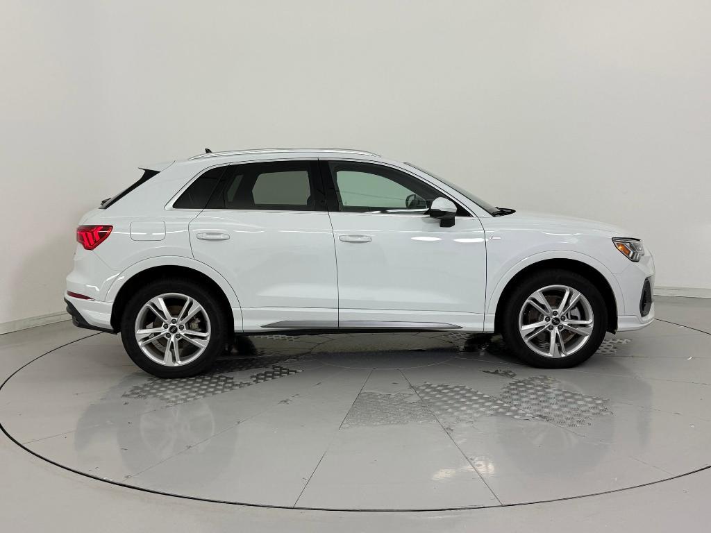 used 2024 Audi Q3 car, priced at $33,999
