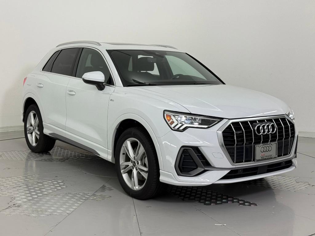 used 2024 Audi Q3 car, priced at $33,999