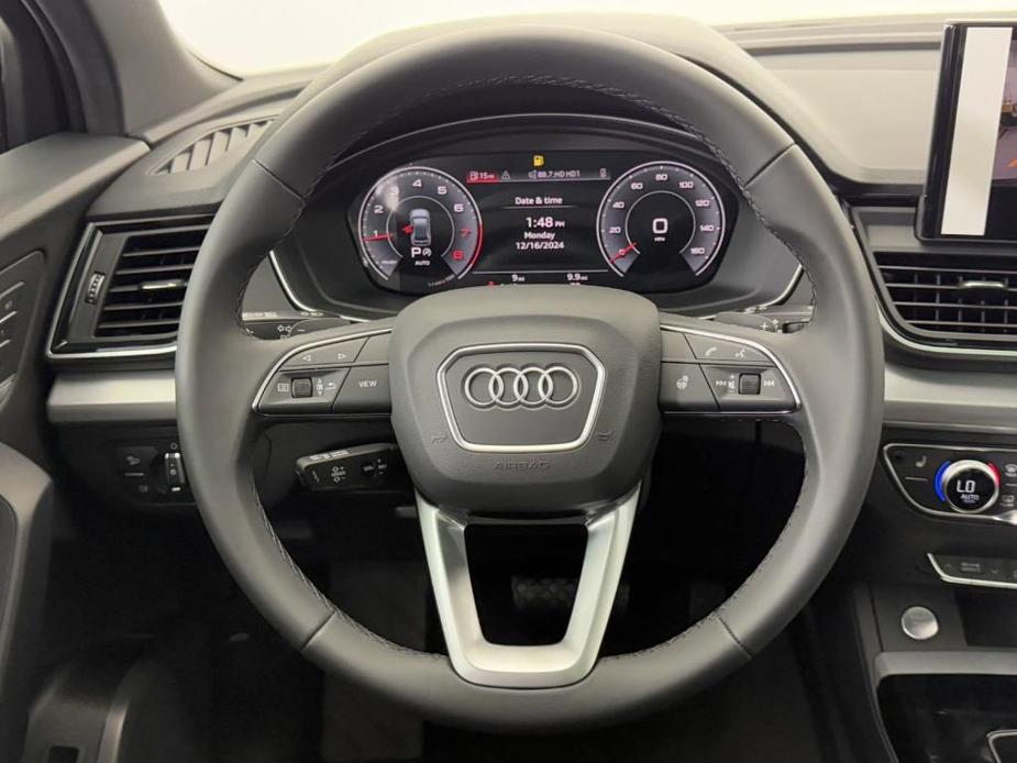 new 2025 Audi Q5 car, priced at $49,891