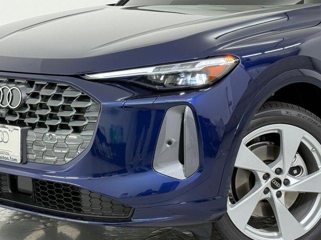 new 2025 Audi Q5 car, priced at $56,371