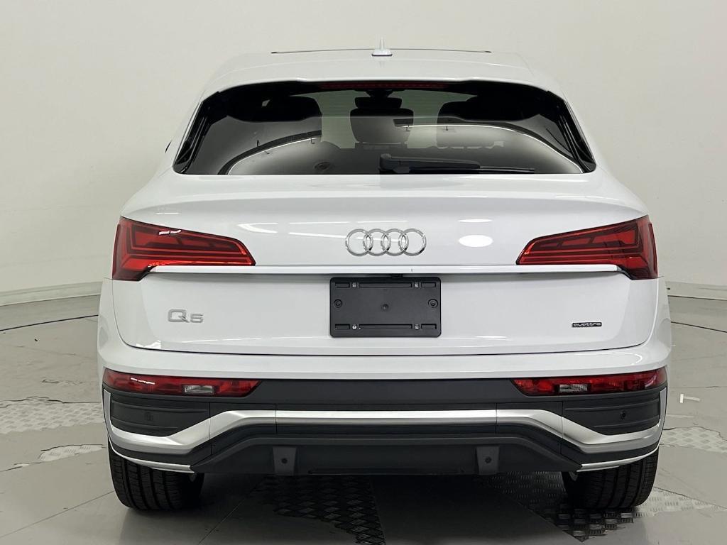 new 2024 Audi Q5 car, priced at $53,421