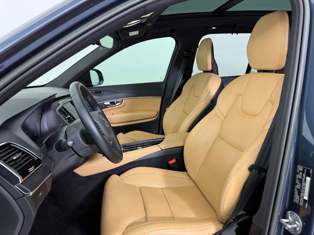 used 2023 Volvo XC90 car, priced at $43,999