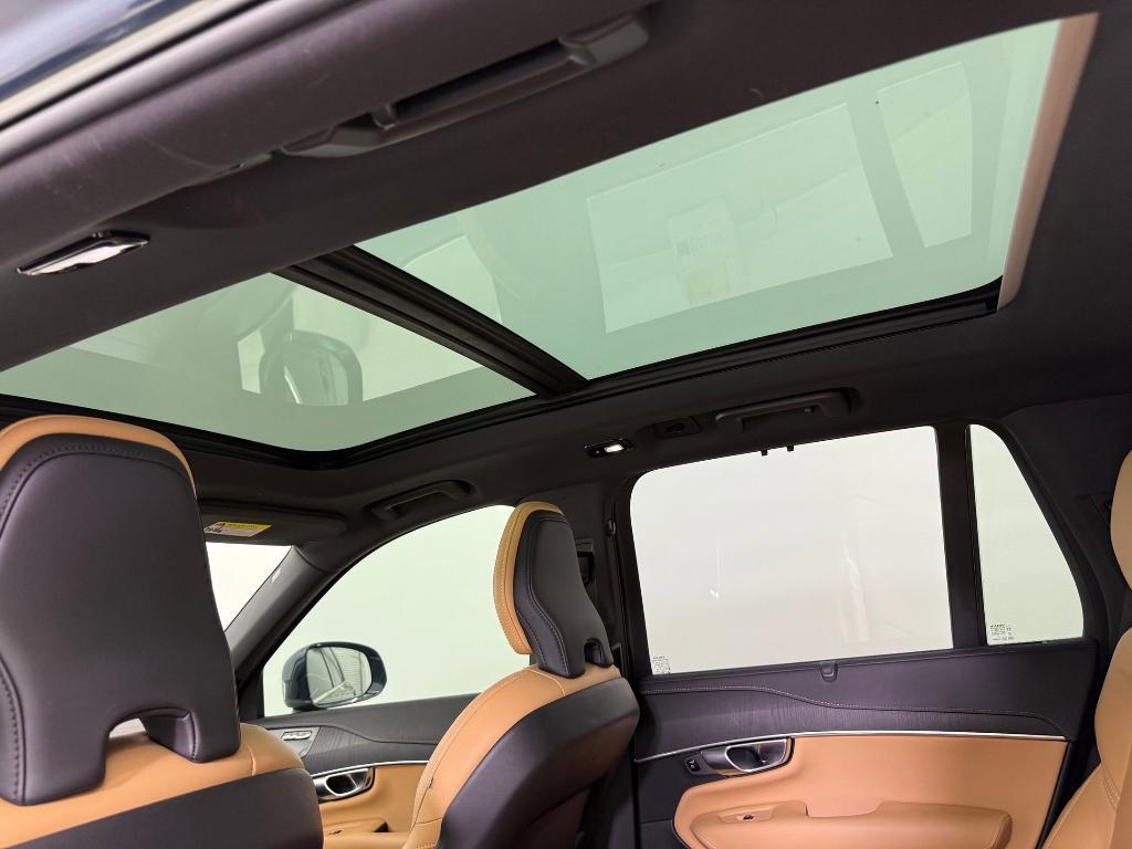 used 2023 Volvo XC90 car, priced at $43,999