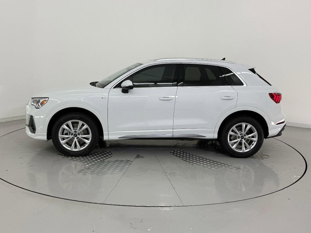 new 2025 Audi Q3 car, priced at $41,851