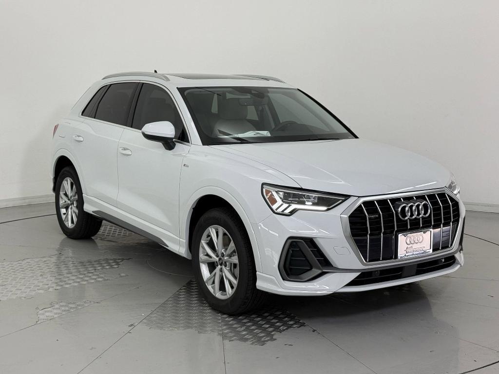 new 2025 Audi Q3 car, priced at $41,851