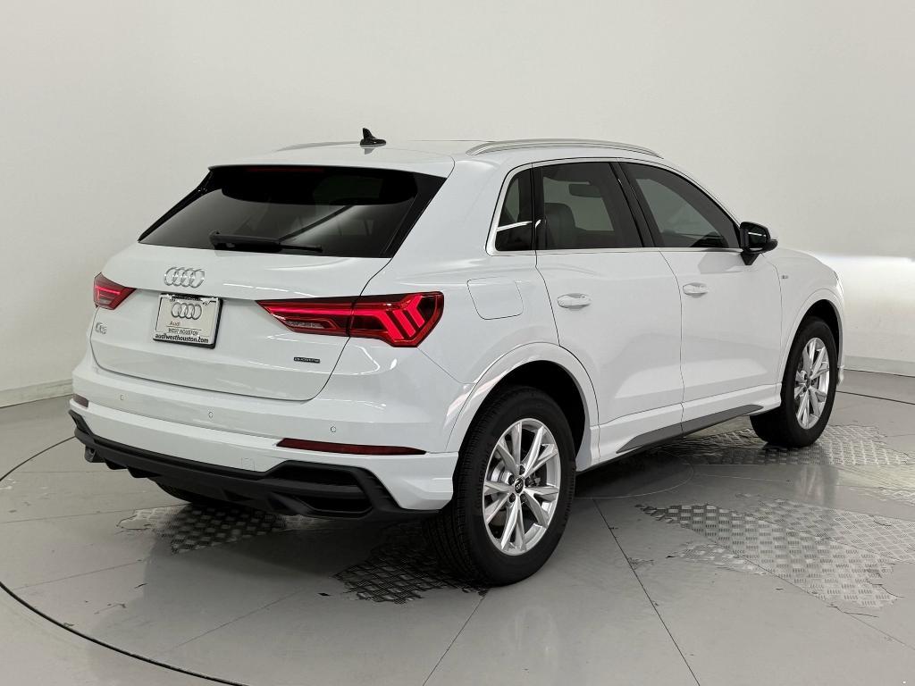 new 2025 Audi Q3 car, priced at $41,851