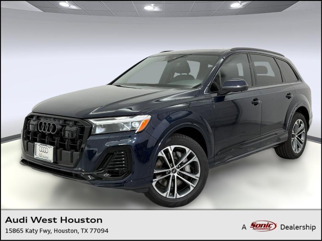 new 2026 Audi Q7 car, priced at $69,581