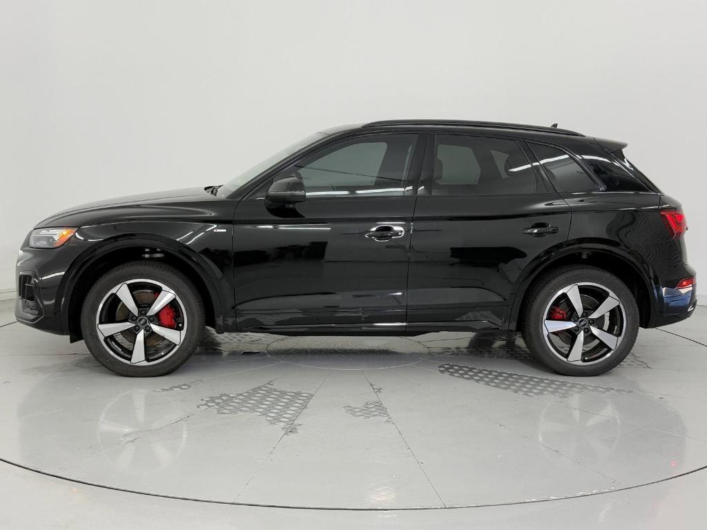 new 2024 Audi Q5 car, priced at $55,981