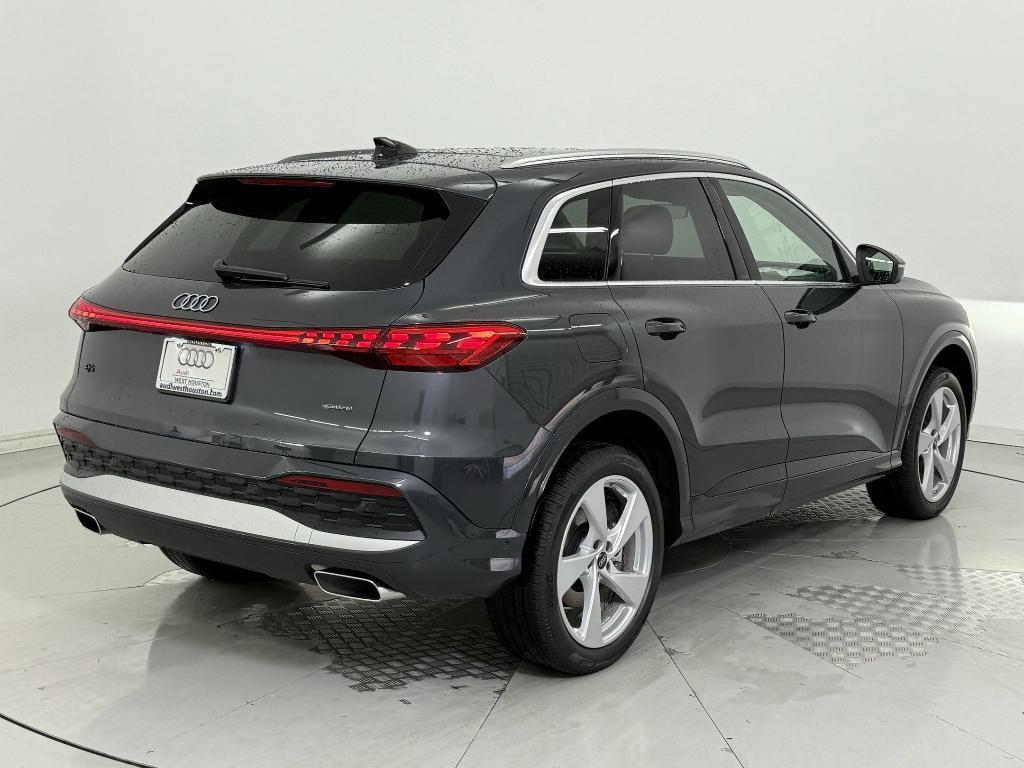 new 2025 Audi Q5 car, priced at $56,722