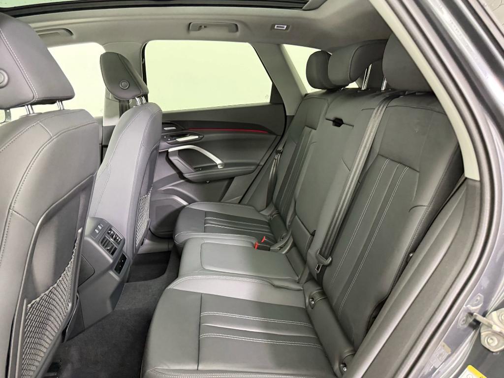 new 2025 Audi Q5 car, priced at $57,932