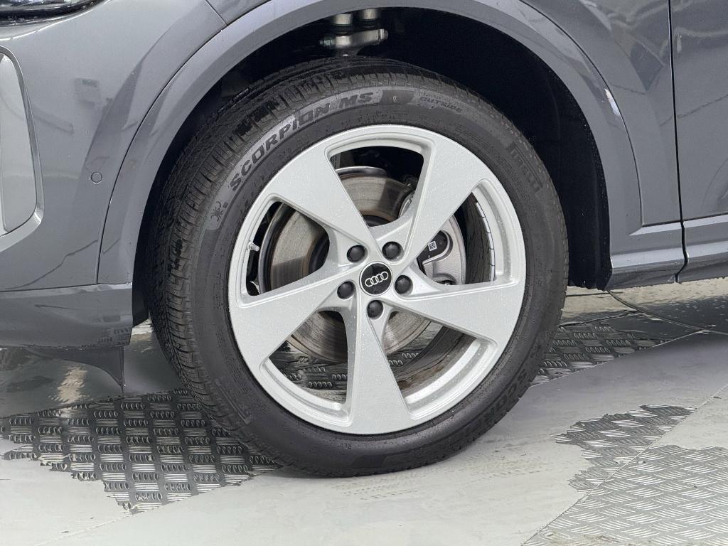 new 2025 Audi Q5 car, priced at $60,350