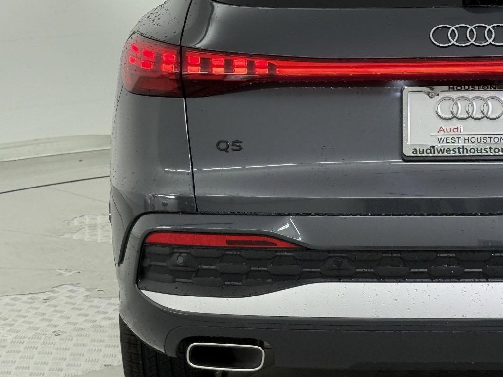 new 2025 Audi Q5 car, priced at $56,722