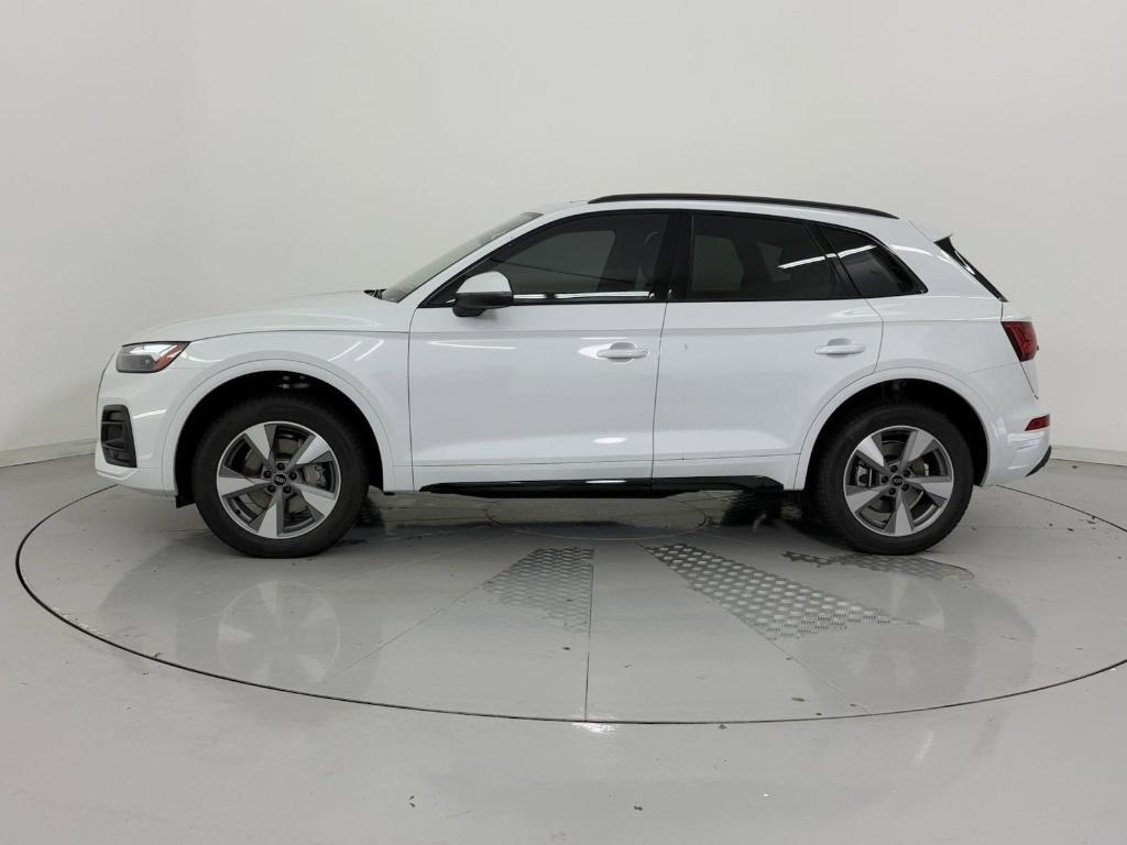 new 2025 Audi Q5 car, priced at $50,331