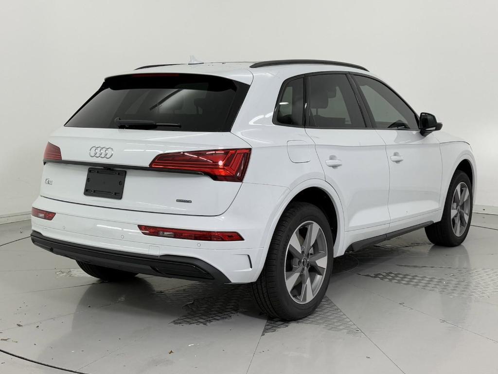 new 2025 Audi Q5 car, priced at $50,331