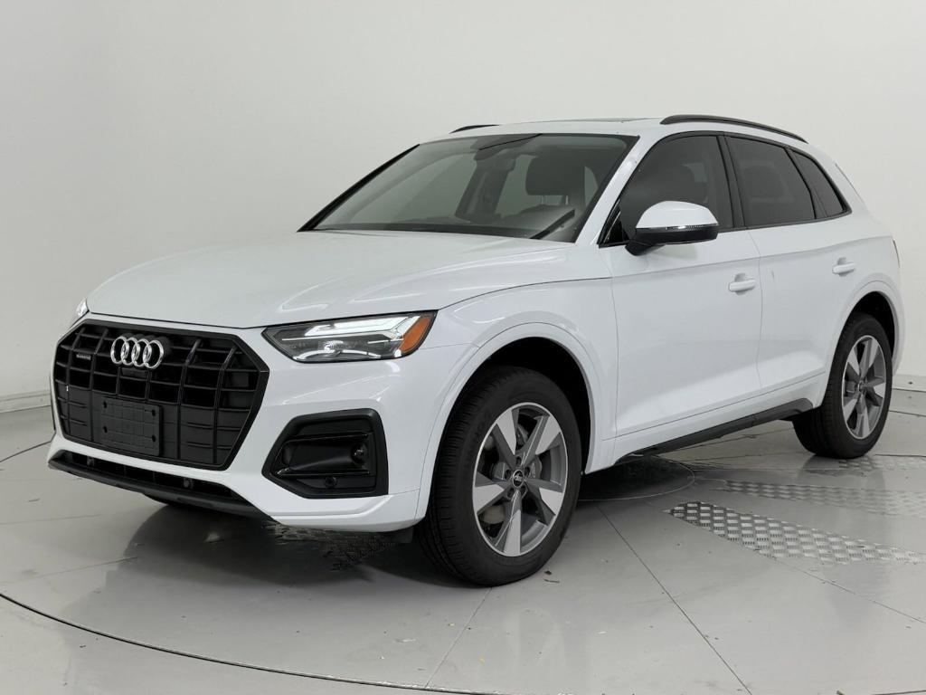 new 2025 Audi Q5 car, priced at $50,331