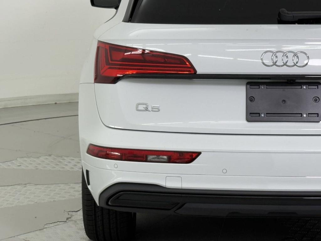 new 2025 Audi Q5 car, priced at $50,331