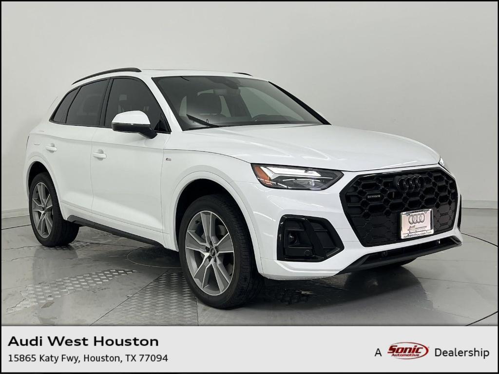 new 2025 Audi Q5 car, priced at $49,132