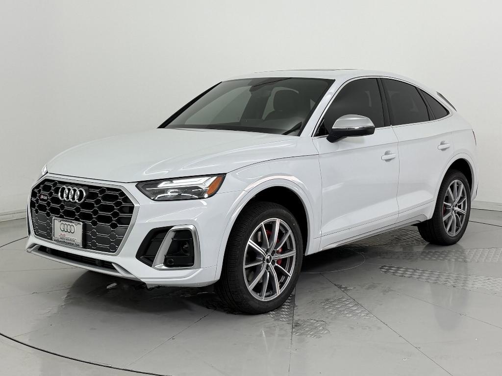 new 2025 Audi SQ5 car, priced at $65,811