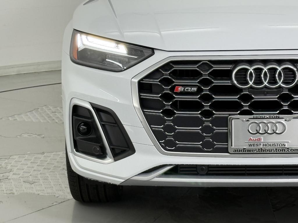 new 2025 Audi SQ5 car, priced at $65,811