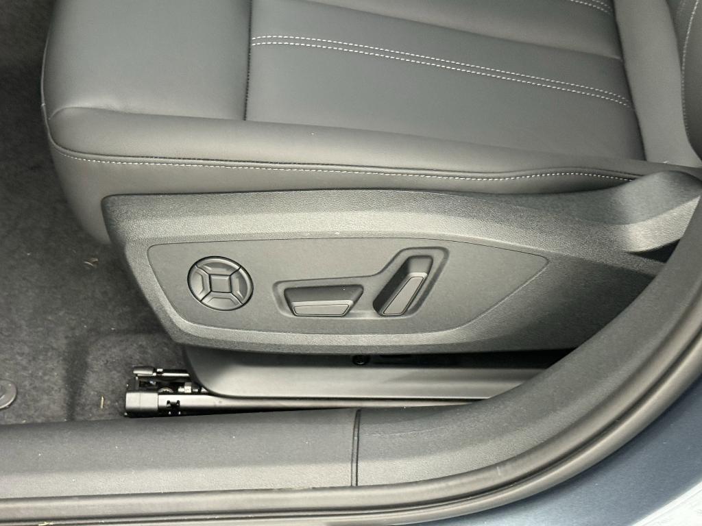 new 2025 Audi A5 car