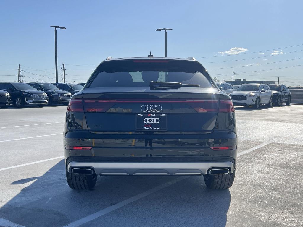 new 2025 Audi Q8 car, priced at $77,462