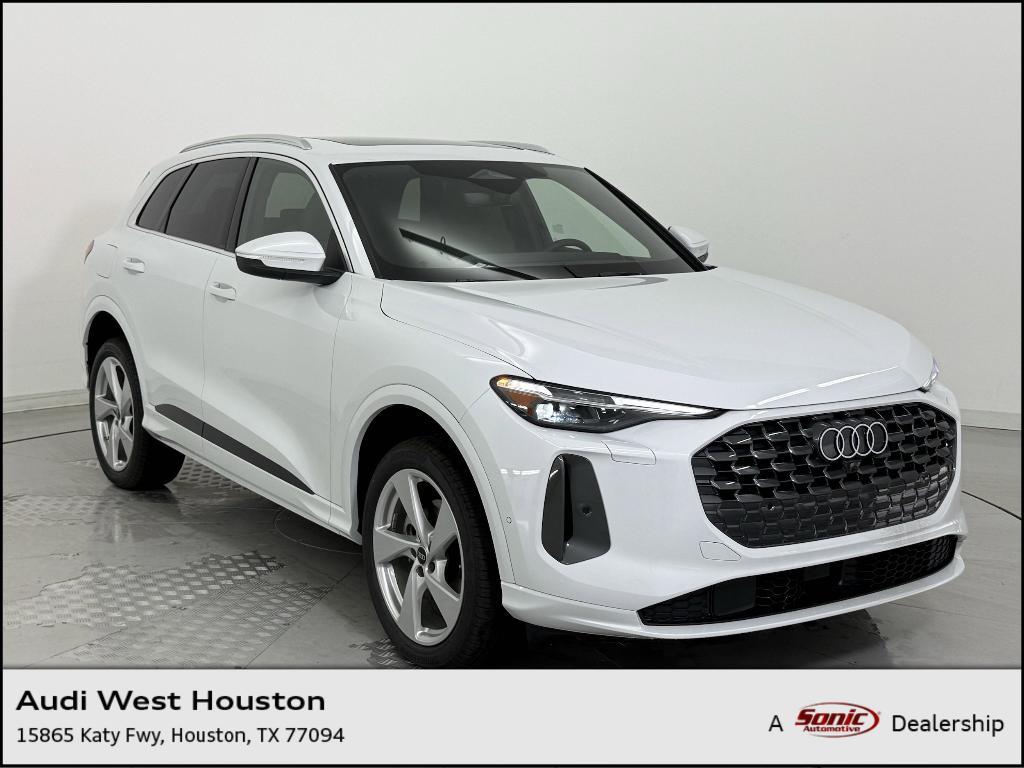 new 2025 Audi Q5 car, priced at $59,141
