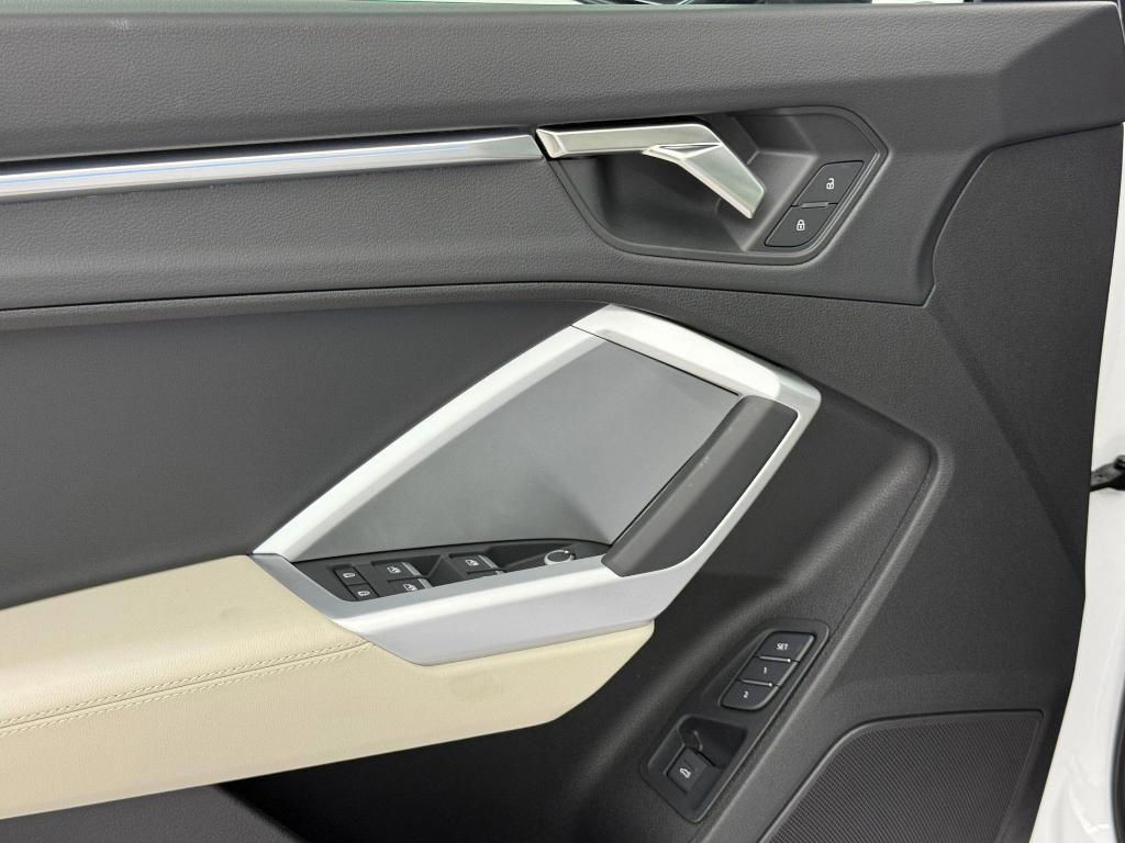 new 2025 Audi Q3 car, priced at $41,701