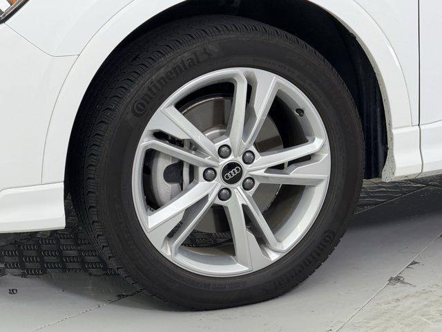 used 2024 Audi Q3 car, priced at $37,998