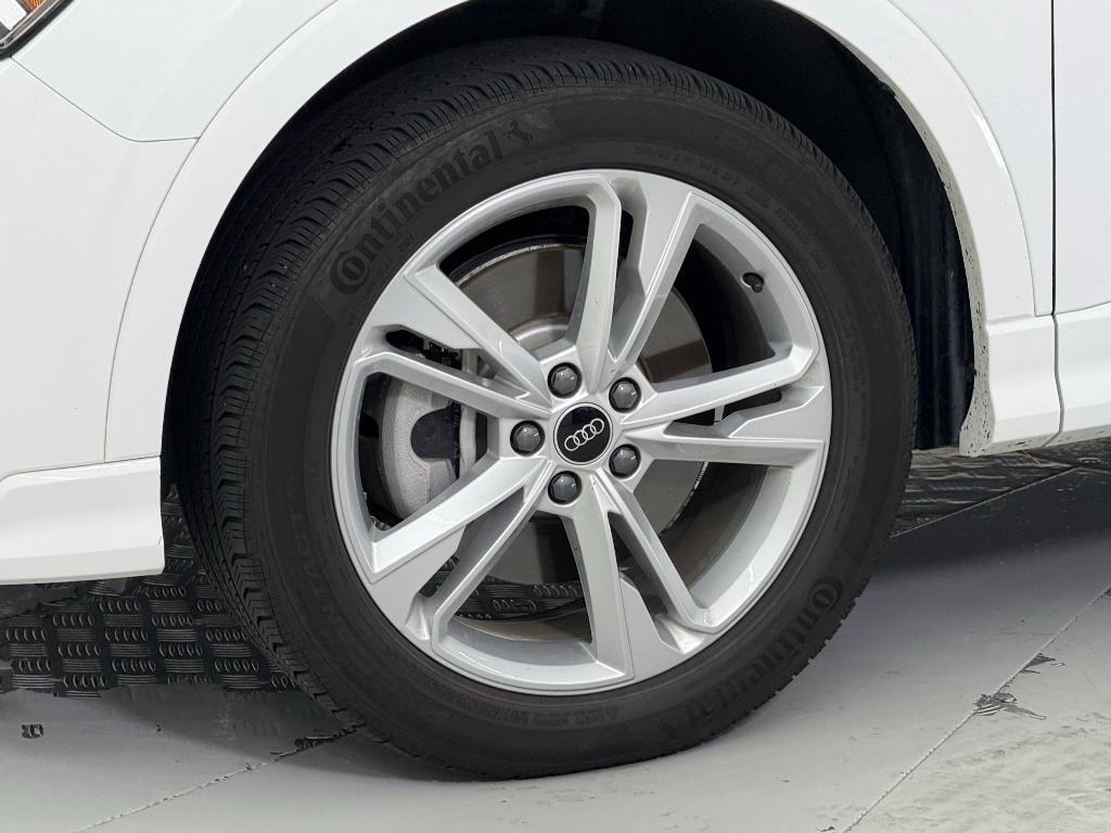 used 2024 Audi Q3 car, priced at $37,496