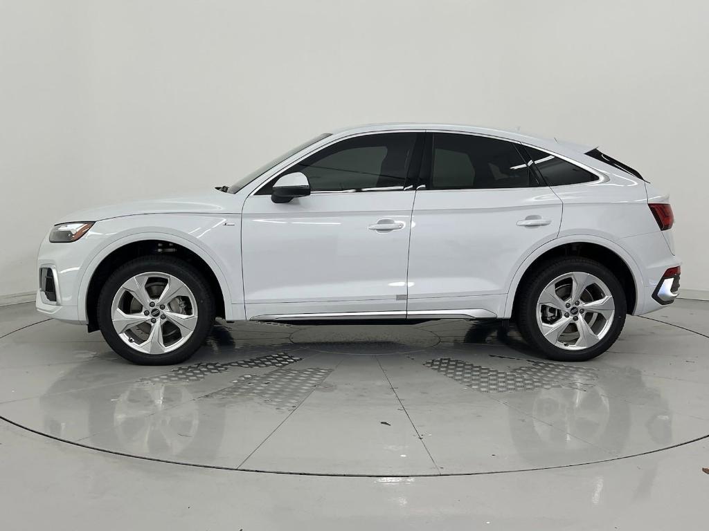 new 2025 Audi Q5 car, priced at $58,361