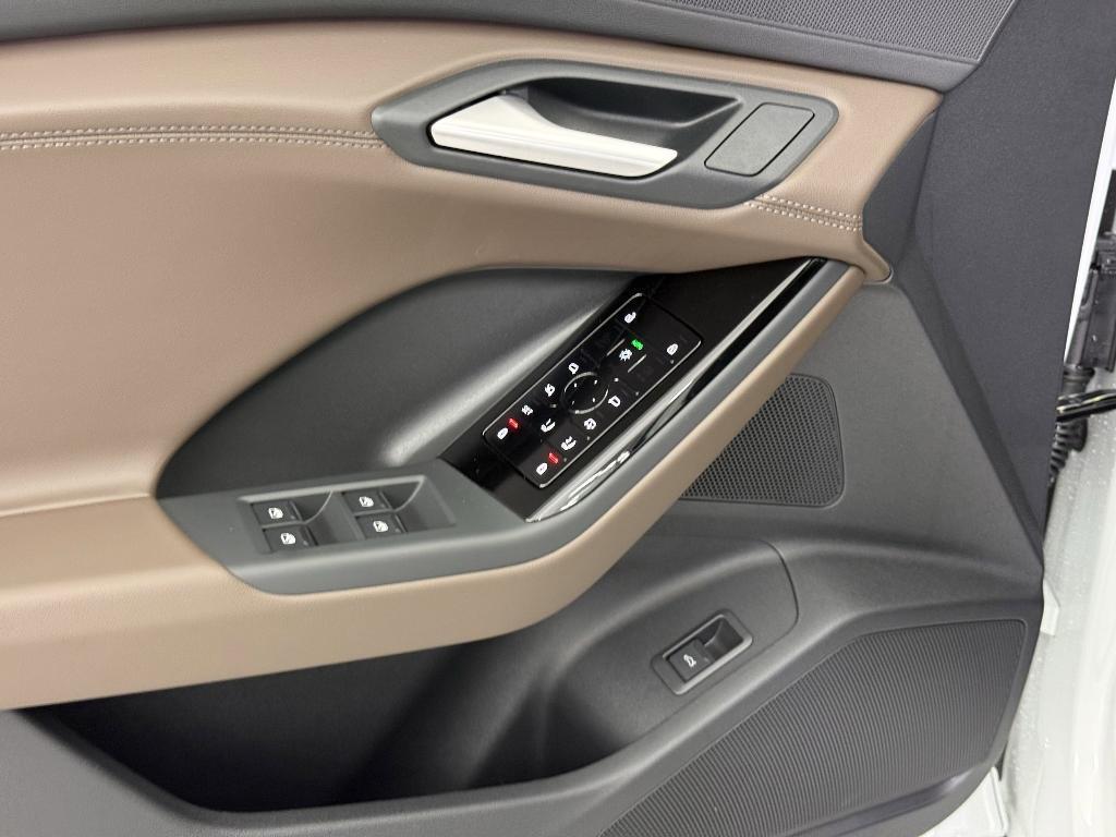 new 2025 Audi Q6 e-tron car, priced at $63,511