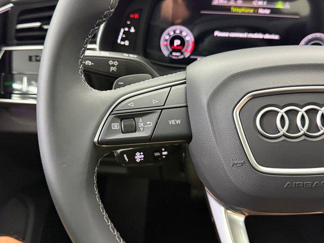 new 2025 Audi Q7 car, priced at $71,121