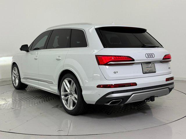 new 2025 Audi Q7 car, priced at $71,121