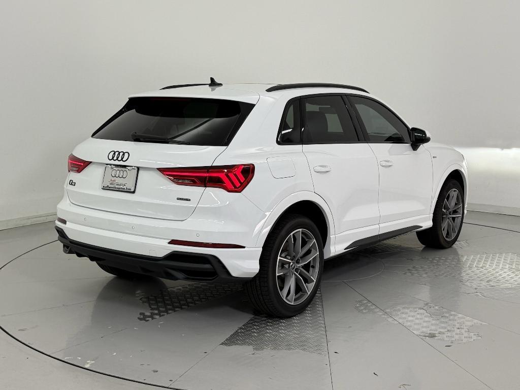 new 2025 Audi Q3 car, priced at $43,241