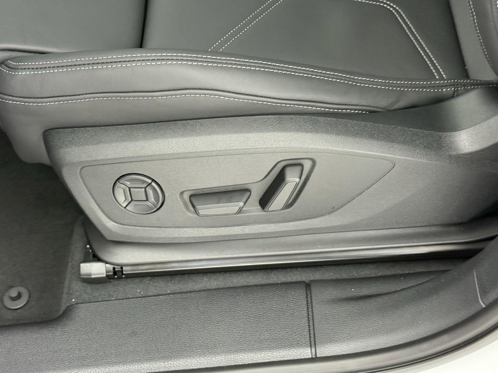 new 2025 Audi Q3 car, priced at $43,241