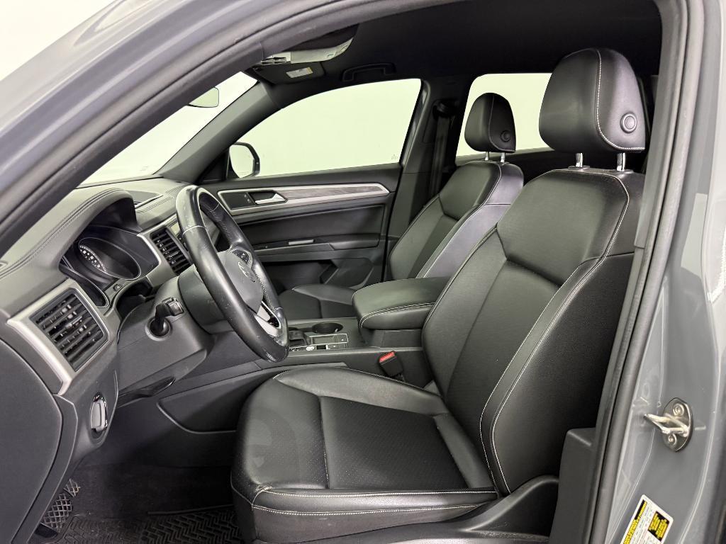 used 2020 Volkswagen Atlas Cross Sport car, priced at $18,999