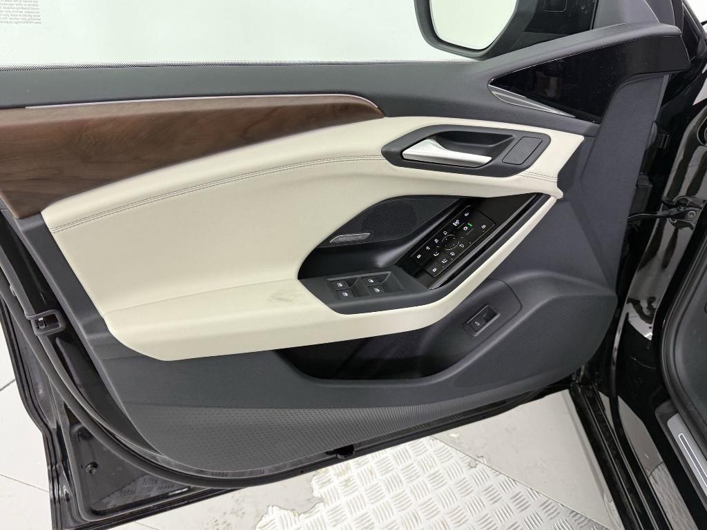 new 2025 Audi A6 e-tron car, priced at $68,381
