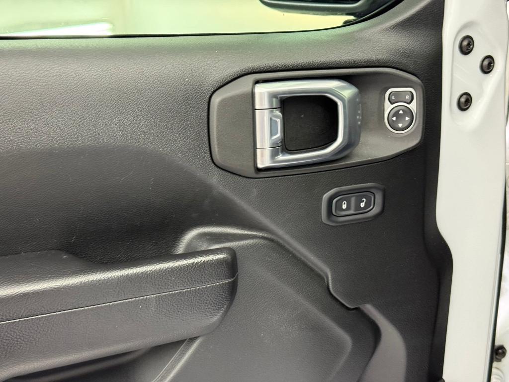 used 2022 Jeep Wrangler Unlimited car, priced at $27,799