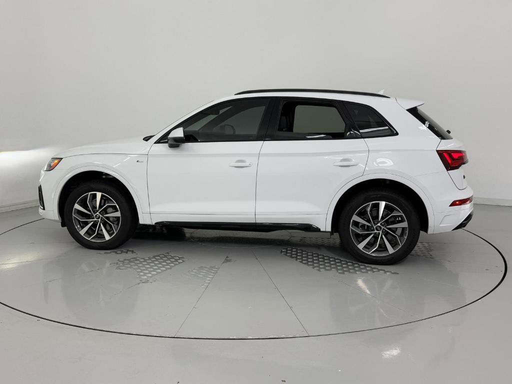 used 2024 Audi Q5 car, priced at $39,999