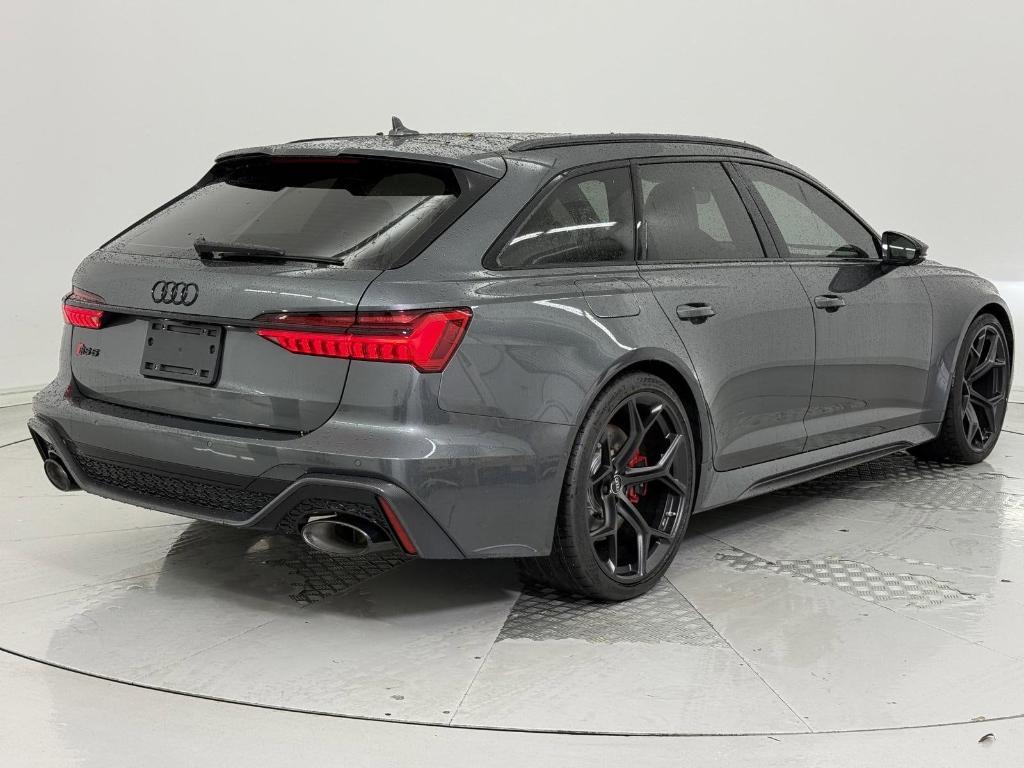 new 2025 Audi RS 6 Avant car, priced at $147,861