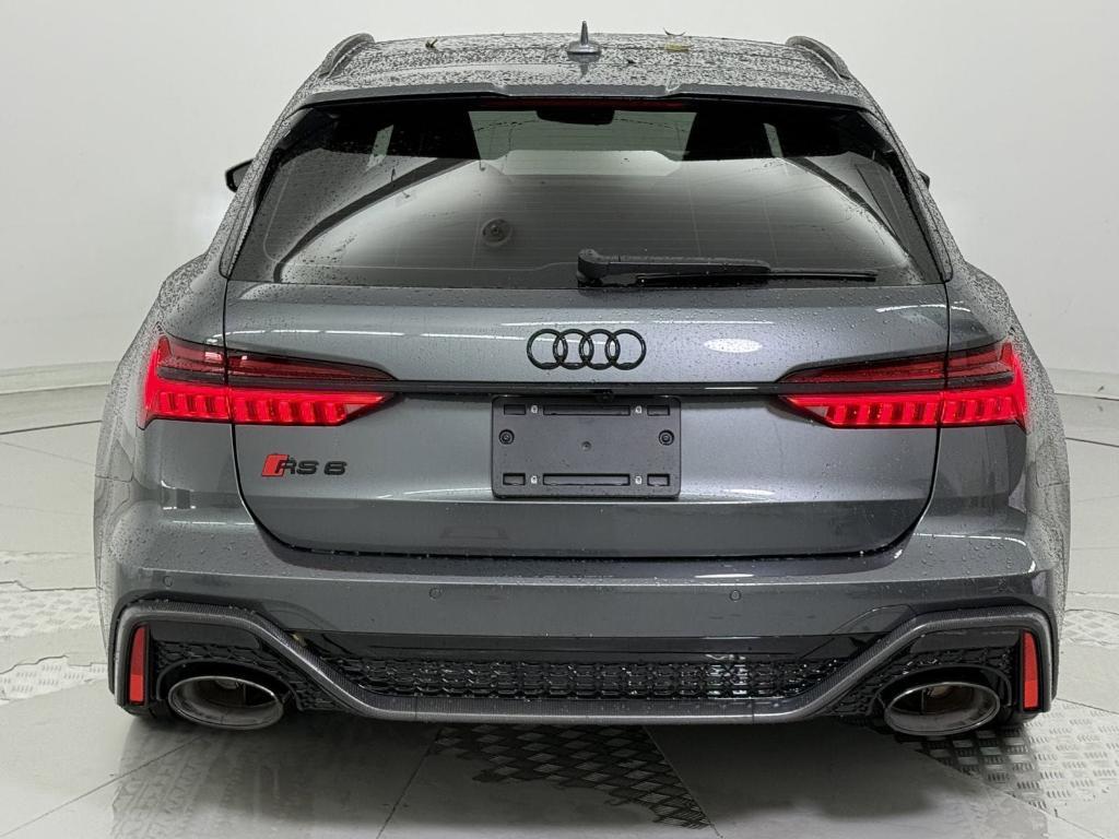 new 2025 Audi RS 6 Avant car, priced at $147,861