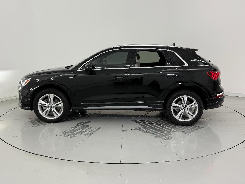 used 2024 Audi Q3 car, priced at $36,999