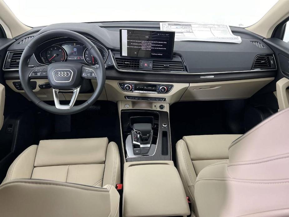 new 2025 Audi Q5 car, priced at $48,501