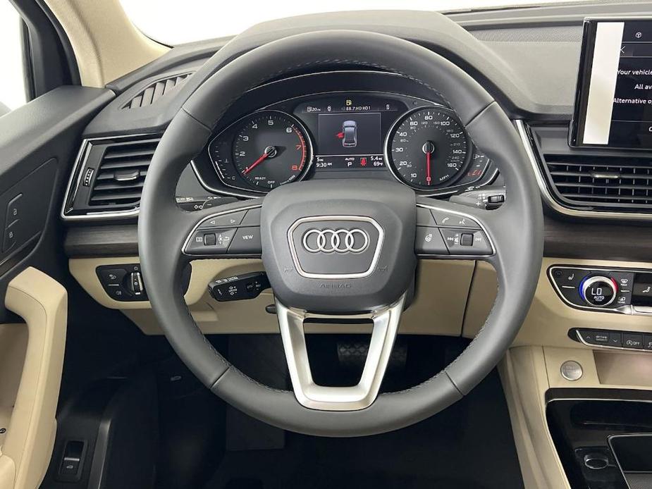 new 2025 Audi Q5 car, priced at $48,501