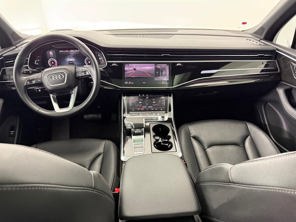 used 2025 Audi Q7 car, priced at $58,999