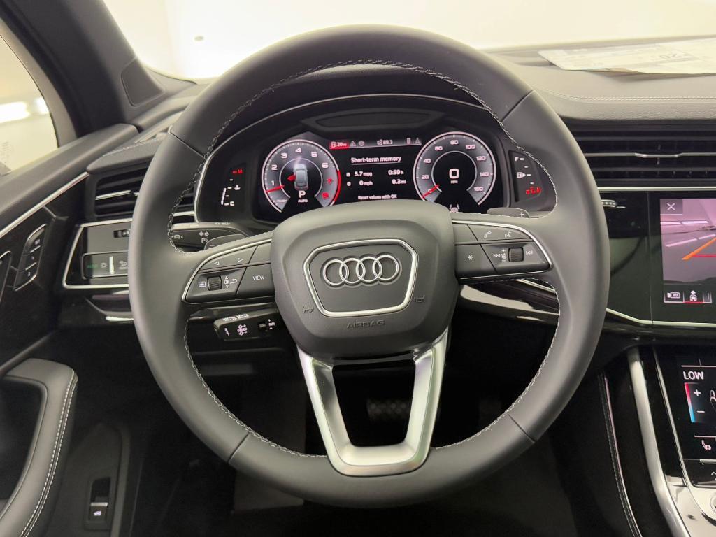 new 2026 Audi Q7 car, priced at $73,591