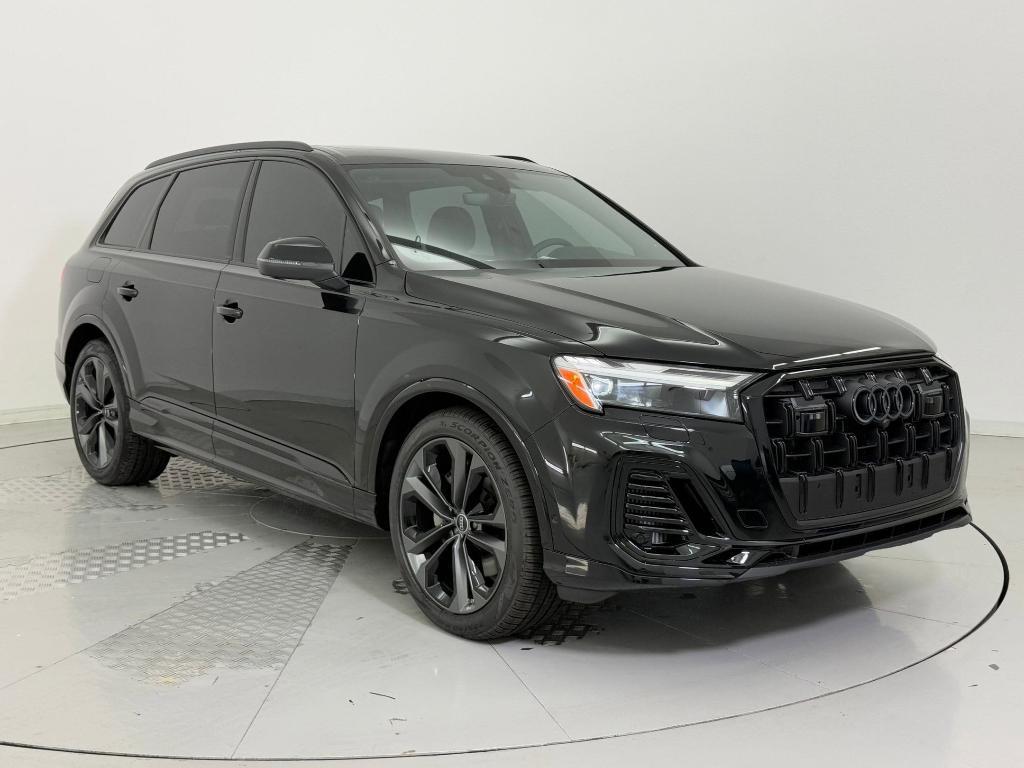 new 2026 Audi Q7 car, priced at $73,591