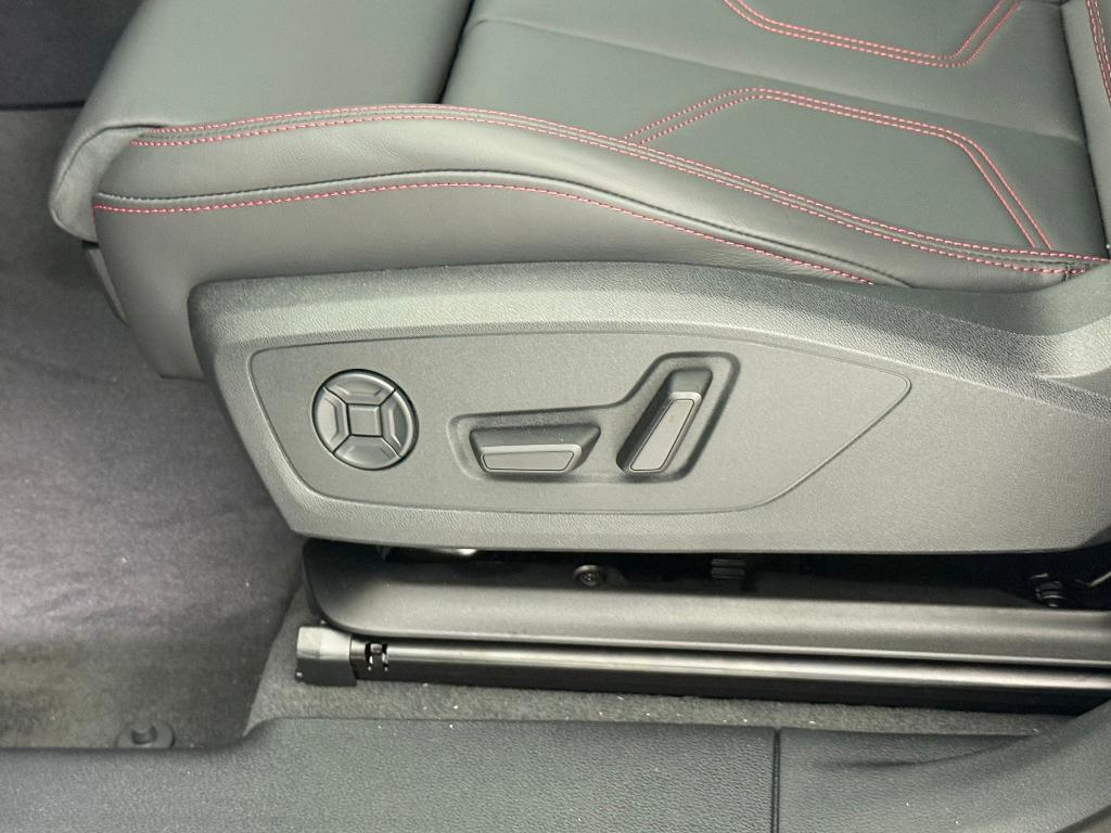 new 2025 Audi Q3 car, priced at $44,871